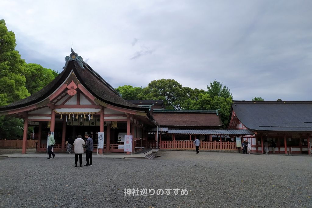 津島神社拝殿