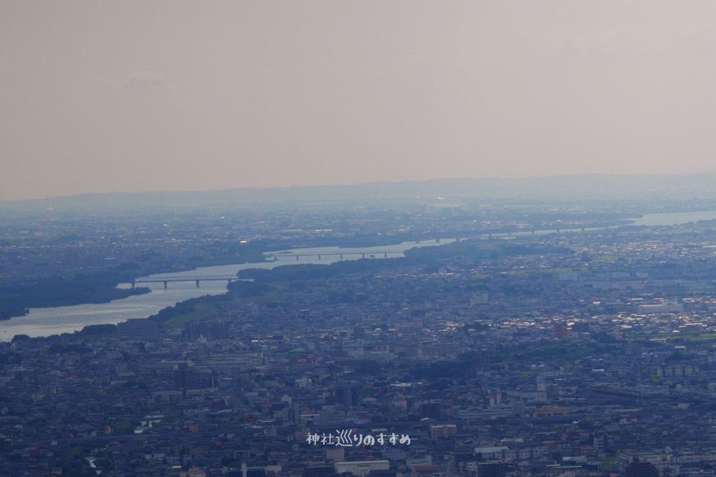 金華山展望台からの眺め「木曽川」