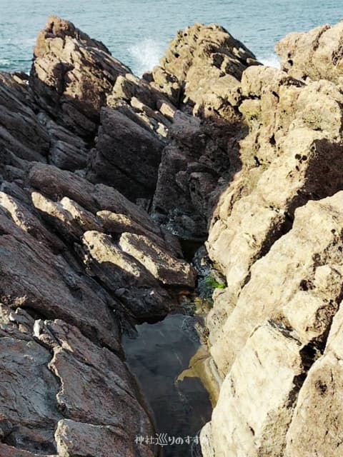 海へ流れる瓜割の水