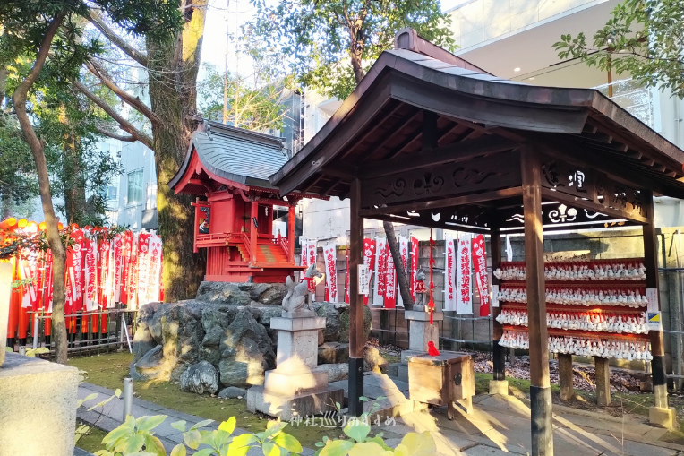 ご縁を結ぶ連稲荷神社