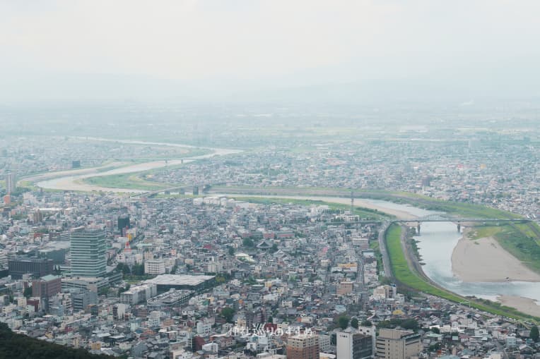 金華山展望台の景色