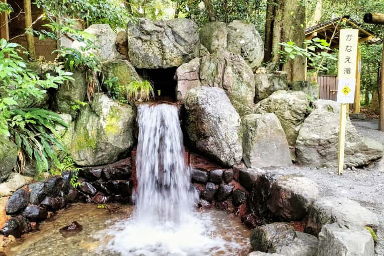 かなえ滝