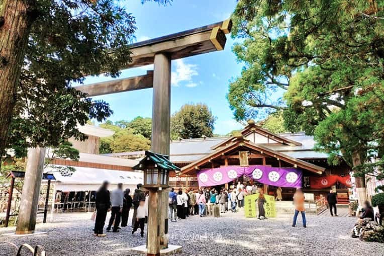猿田彦神社の境内